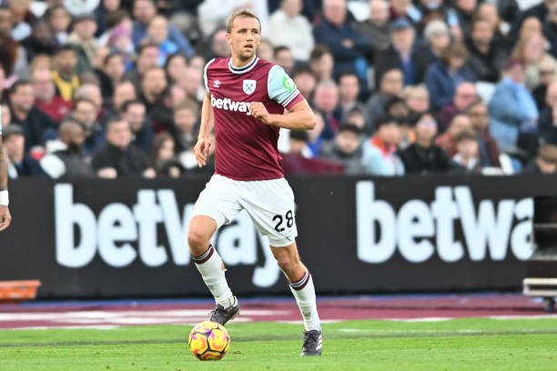 选手以过硬 选手以过硬