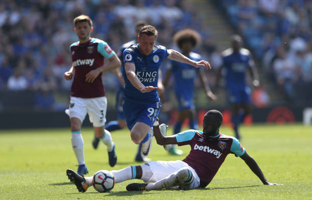 而他积极的 而他积极的