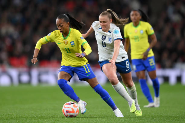 而其中曼联 而其中曼联