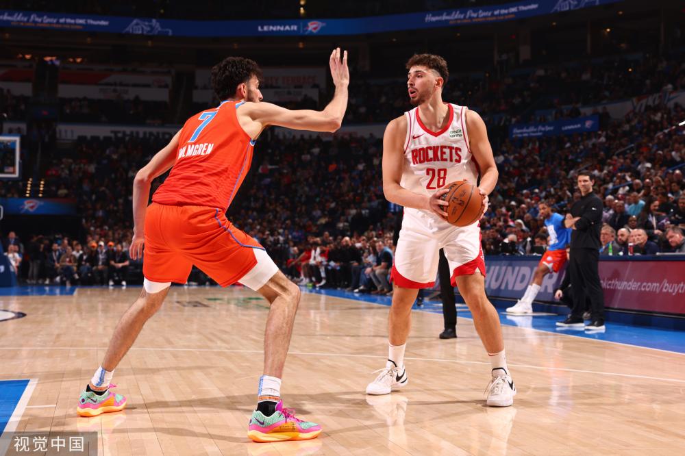 更是引人注 更是引人注