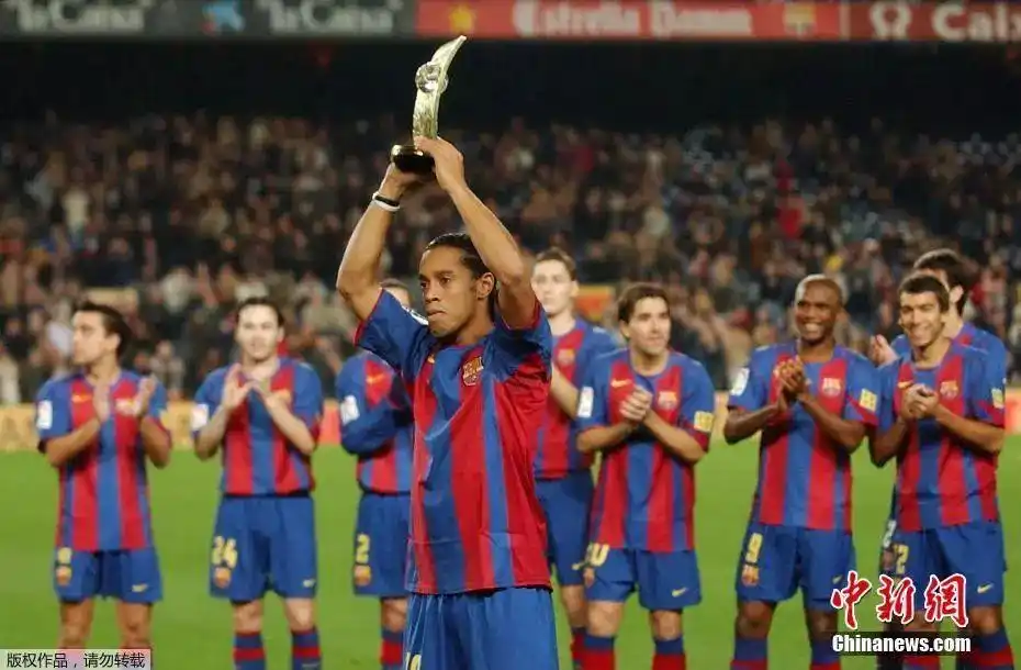 他在防守端 他在防守端