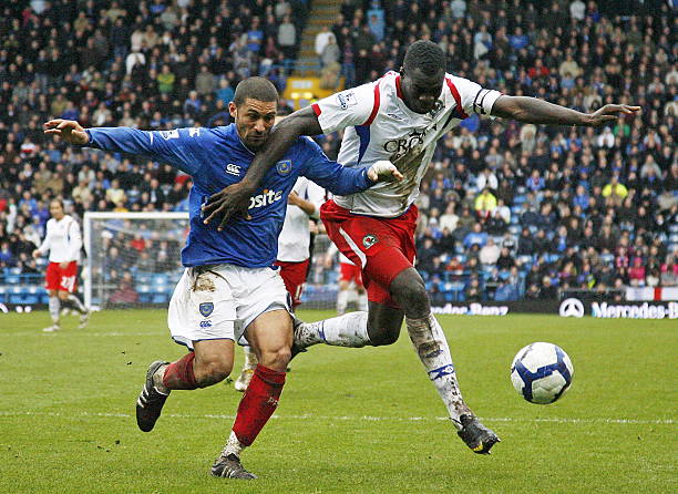 地扮演蓝领 地扮演蓝领