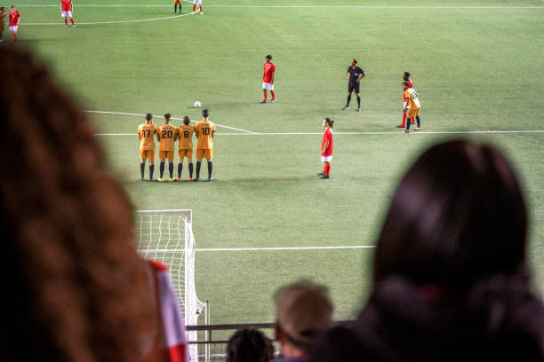 足球比赛中 足球比赛中