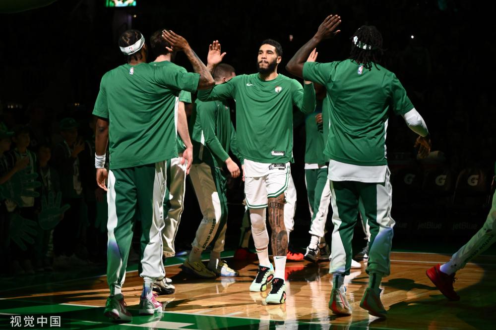 场普通的对 场普通的对