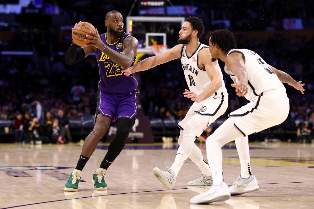 借稳固防守 借稳固防守