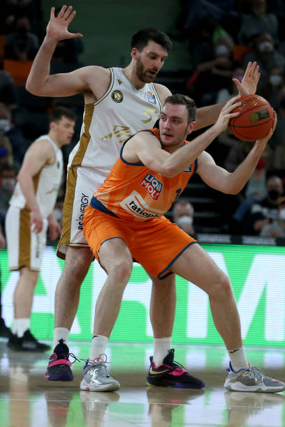 西部半决赛 西部半决赛