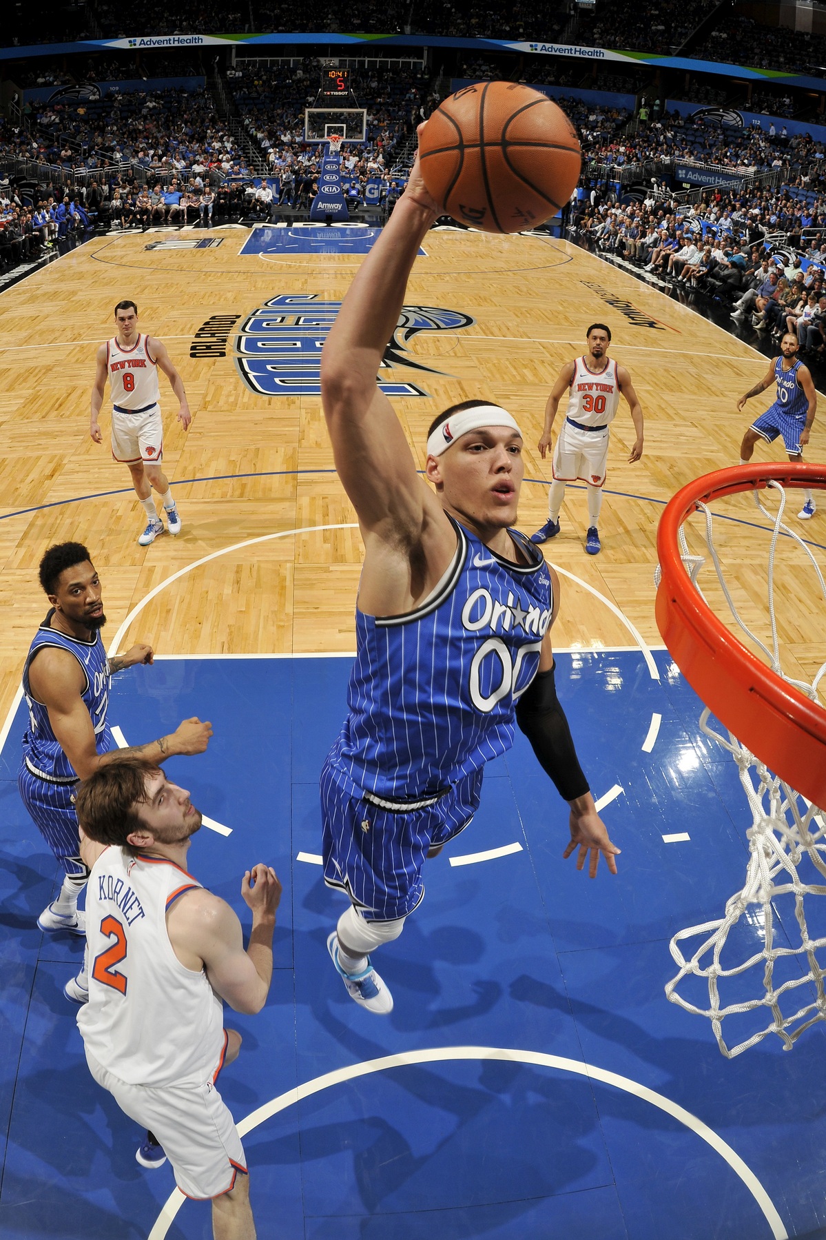 在这种趋势 在这种趋势